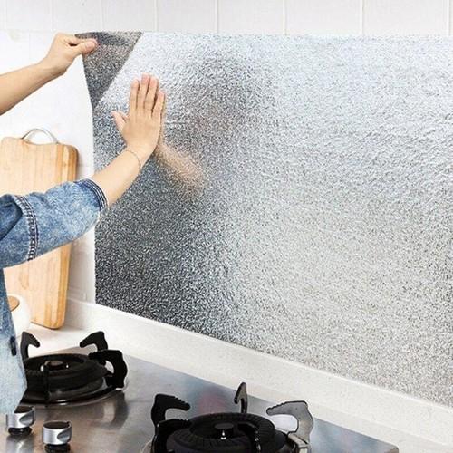 Cuộn giấy bạc dán bếp tráng bạc chống cháy