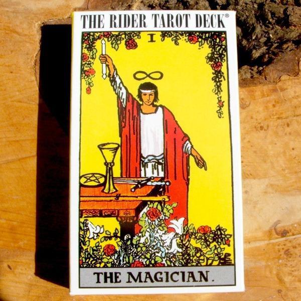 Bộ Bài Bói Tarot 78 Lá Cỡ Nhỏ 6.5*10 Cm The Rider Waite Deck Chính Hãng Amalife – Tặng Kèm Túi Nhung Đựng Bài