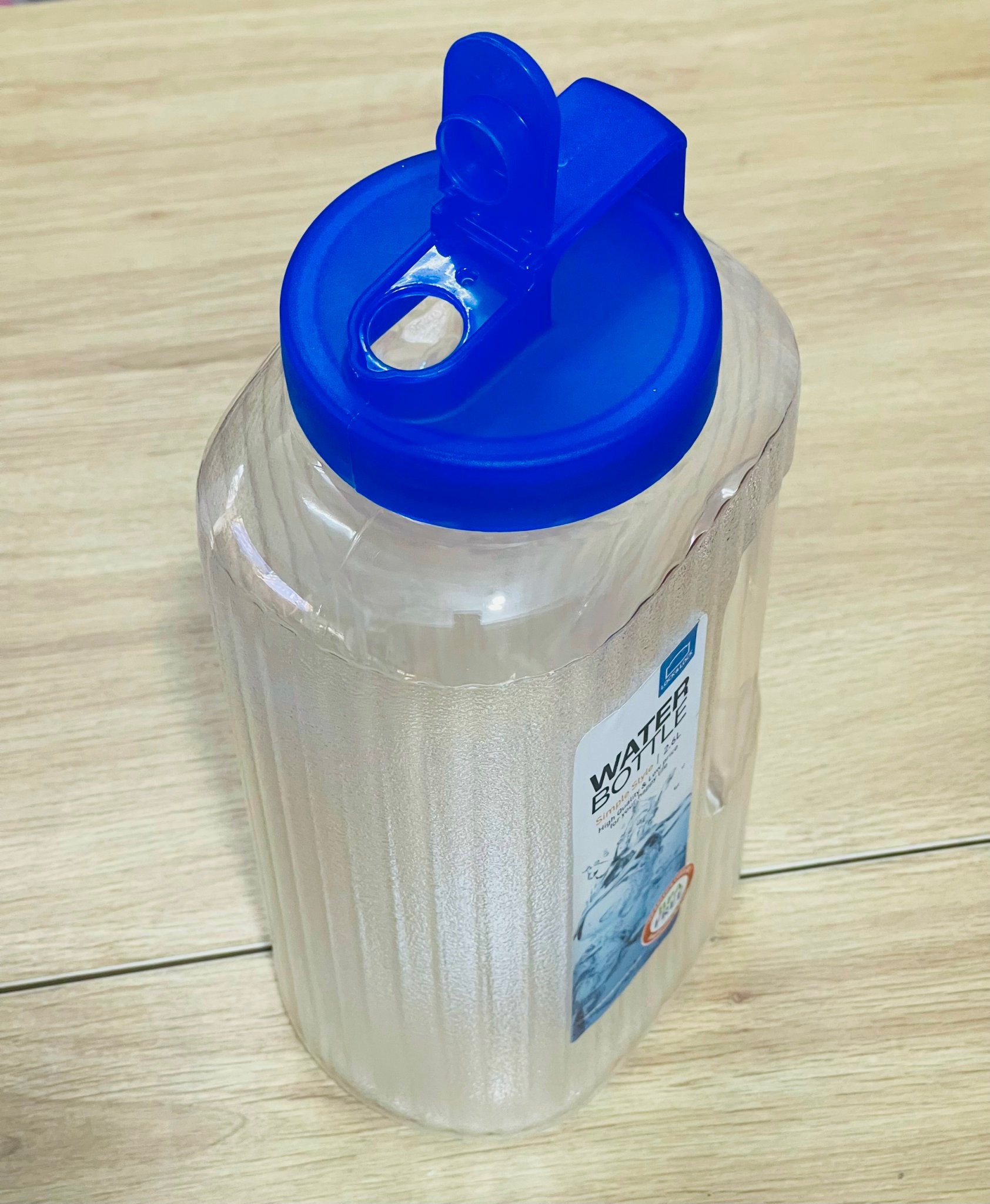 Bình Đựng Nước Bằng Nhựa Cao Cấp Dung Tích 2.6 lít HAP739