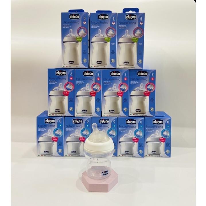 Bình sữa núm nghiêng Pisa Chicco, dễ tạo khớp ngậm đúng,van chống sặc kép,thiết kế chống đổ, dễ vệ sinh