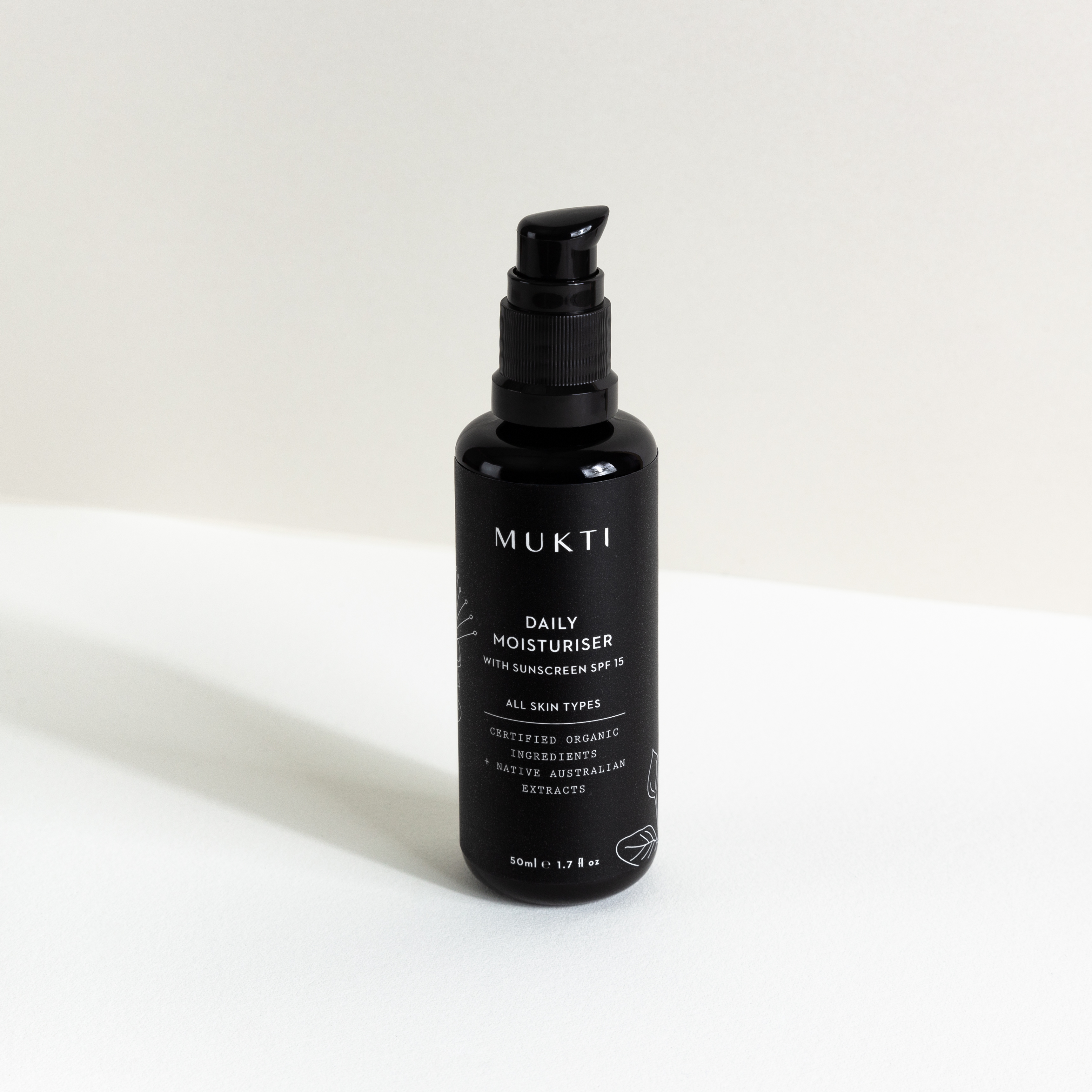 Kem Chống Nắng Vật Lý Dưỡng Da Chống Lão Hoá Mukti Daily Moisturiser with Sunscreen SPF 15
