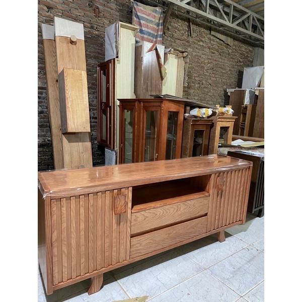 Kệ TiVi gỗ sồi hai màu óc chó và xoan đào.