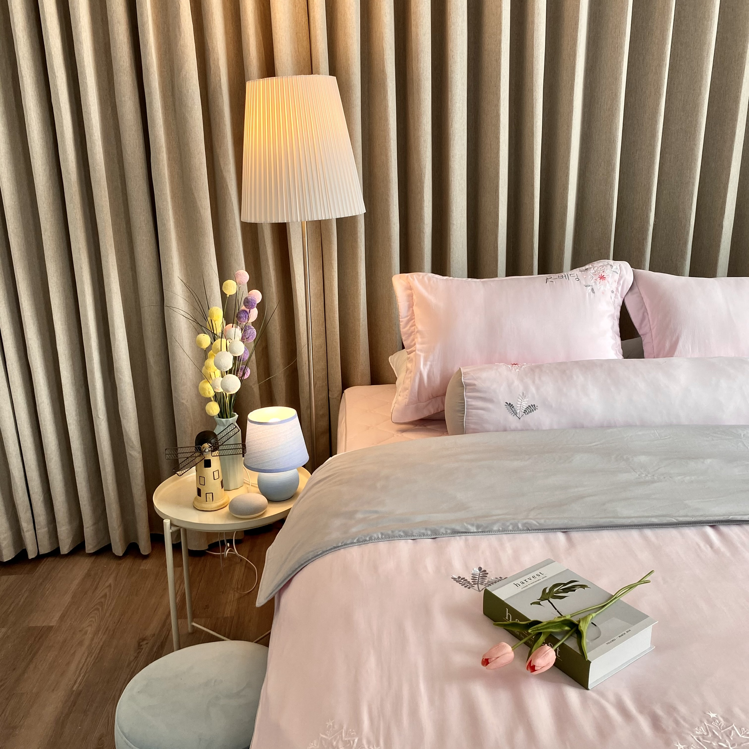 Chăn bốn mùa Hàn Quốc K-Bedding by Everon MicroTencel Hồng phối Xám KMTS101 200*220cm