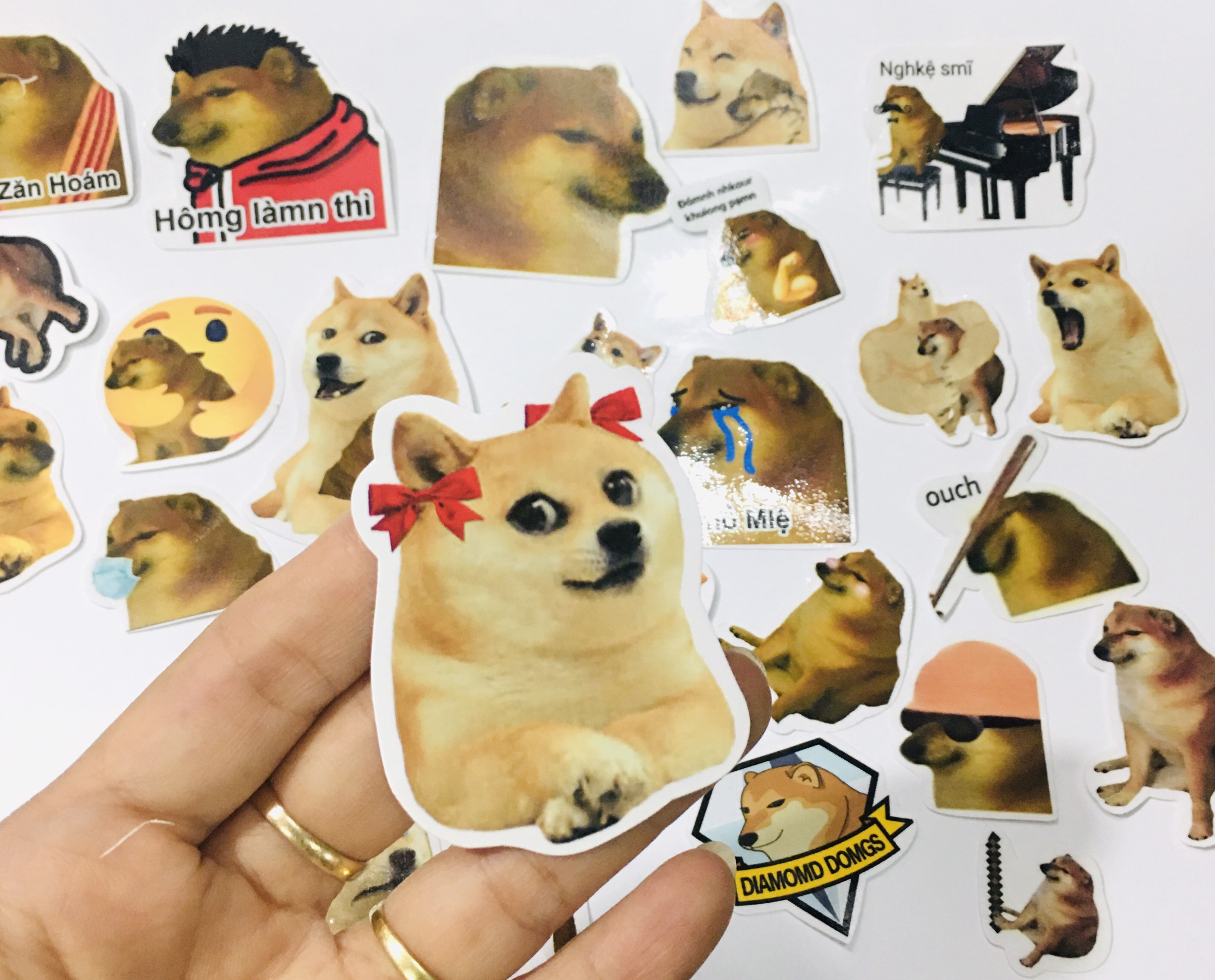 sticker set 30 ảnh Cheems ( mẫu ngẫu nhiên )