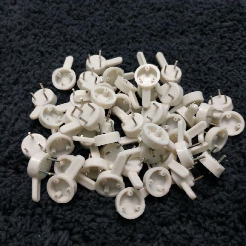 10 Móc Nhựa Đinh 3 Chân Treo Tranh, Ảnh, Đồng Hồ, Đồ Gia Đình, Đóng Tường Chịu Lực, Takyhome 2220Set10