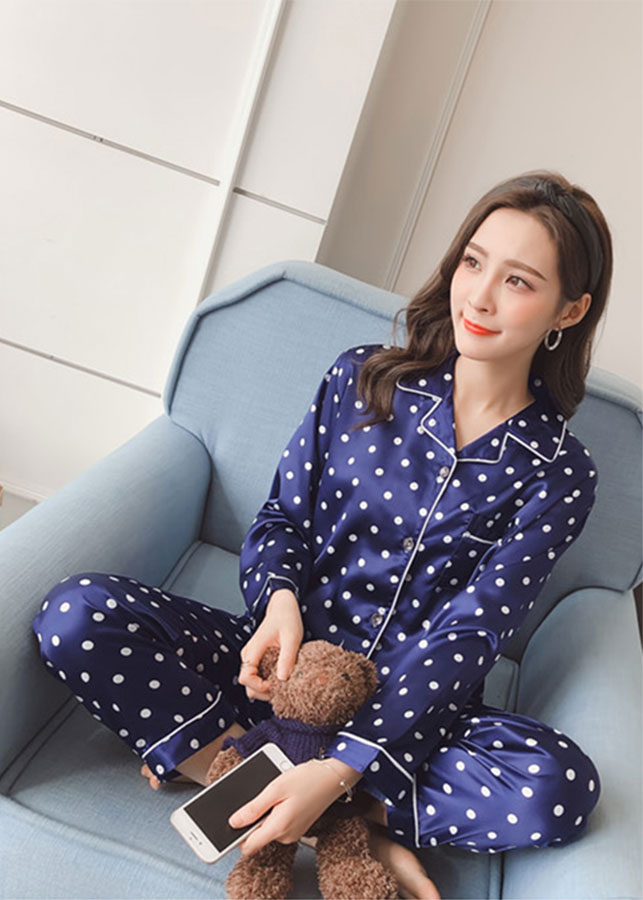 Bộ Đồ Mặc Nhà Pijama Phi Lụa Họa Tiết Chấm Bi xanh CDANP15