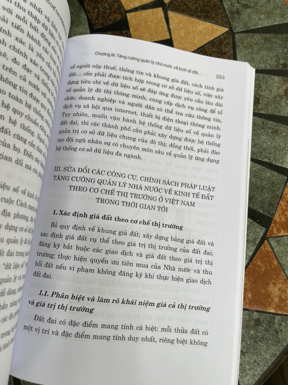 (Sách chuyên khảo) QUẢN LÝ NHÀ NƯỚC VỀ KINH TẾ ĐẤT THEO CƠ CHẾ THỊ TRƯỜNG – Hoàng Văn Cường -NXB CT Quốc Gia Sự Thật