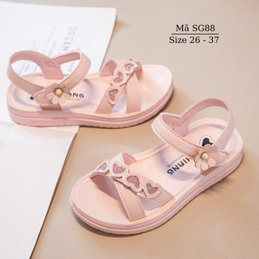 Sandal Bé Gái - Dép Quai Hậu Học Sinh Tiểu Trung Học 3 - 12 Tuổi Quai Chéo Đính Trái Tim Hồng Xinh Xắn SG88