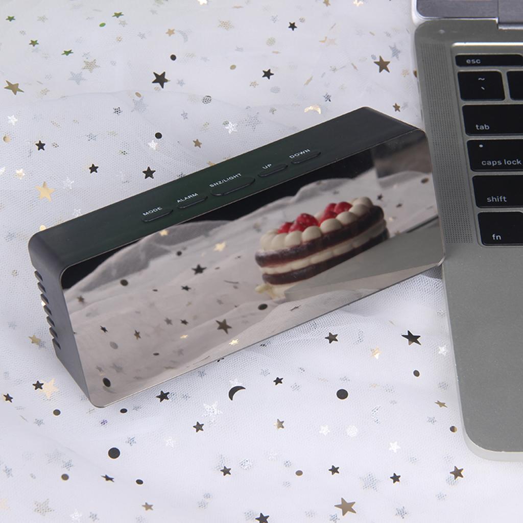 2 Pieces LED Digital Alarm Clock Indoor Temperature Display 12H/24H Desktop