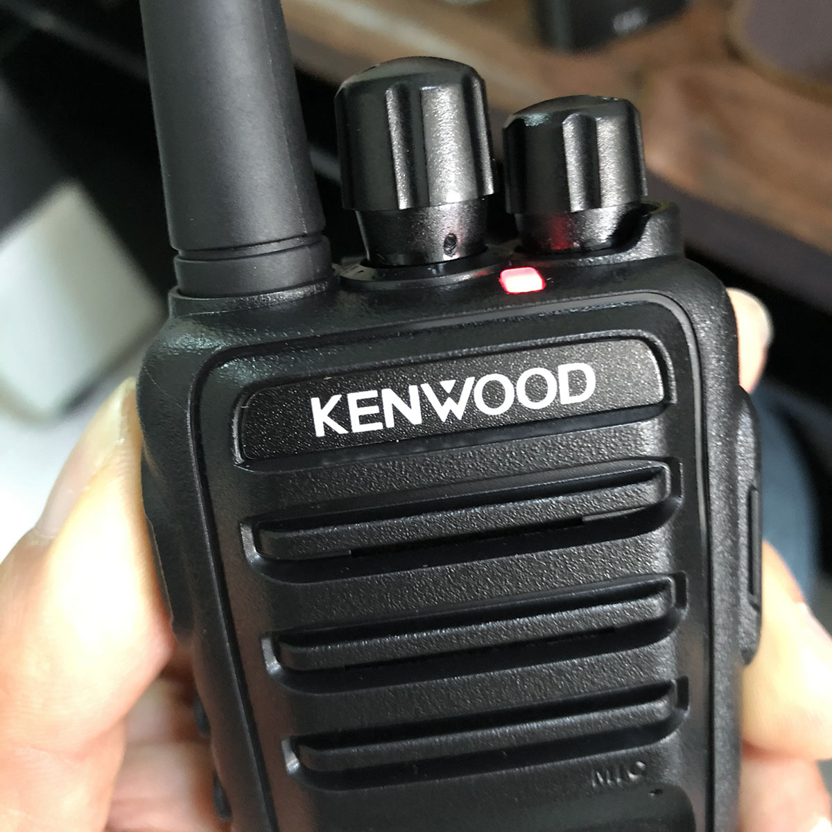 Bộ đàm Kenwood TK-D3231, thiết kế rất nhỏ gọn, máy chắc khỏe – Hàng nhập khẩu