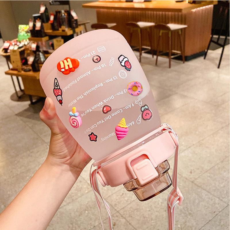 Cô Gái Dễ Thương Nước Có Miếng Dán Ống Hút Bụng To 1500Ml Thể Thao Bình Cho Bình Nước Trẻ Em Nữ Ấm Siêu Tốc có Dây Đeo