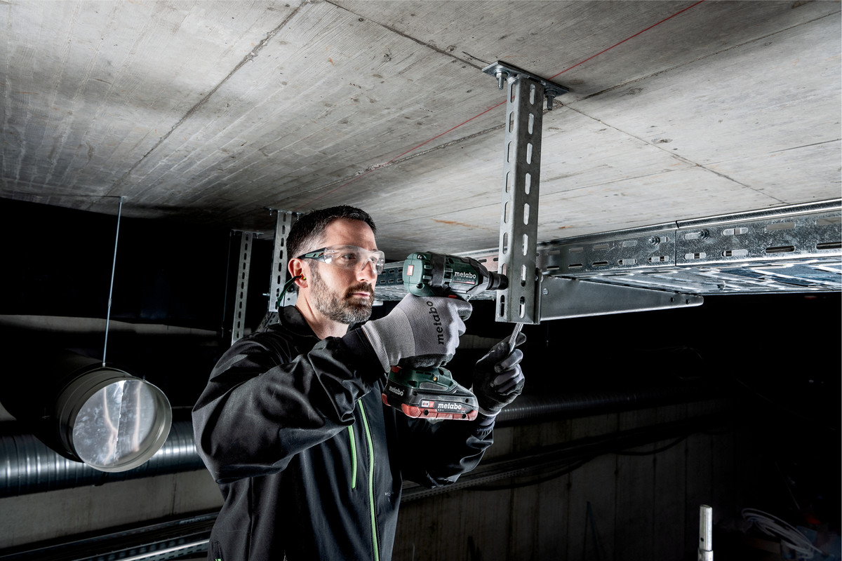 Máy Siết Bu Lông Bắt Vít Không Dây Metabo SSW 18 LTX 300 BL