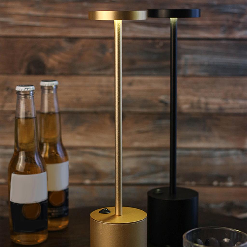 LED Desk Lamp, Eye-Caring Table Lamps, Natural Light Protects Eyes,Adjustable Table lamp with USB Charging Port