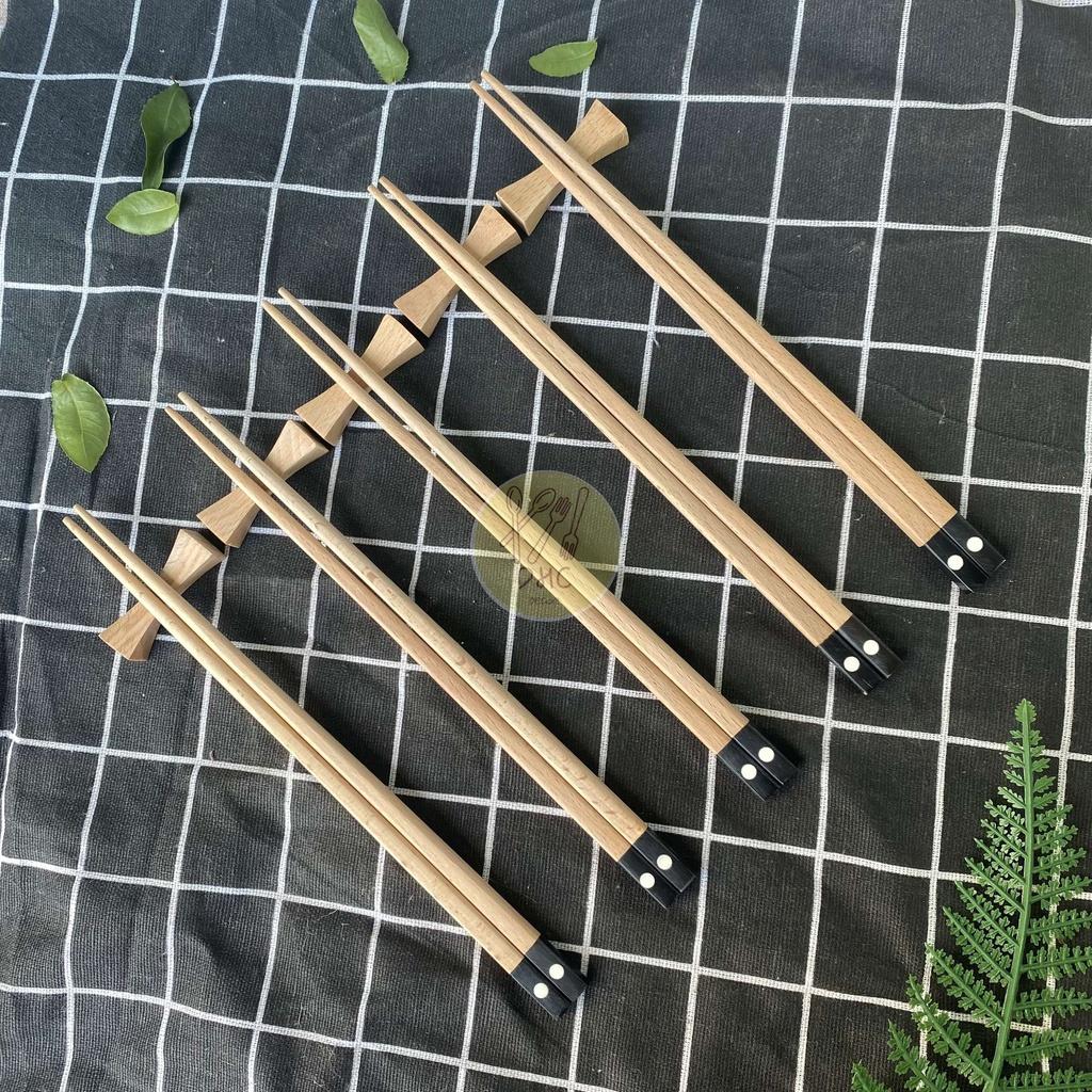 Đũa gỗ Beech vuông chấm bi 23cm siêu sạch - Hàng đẹp - Đũa gỗ Cao Cấp