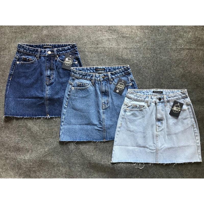 Chân Váy Jean Bassic Chữ A Không Quần Sofm