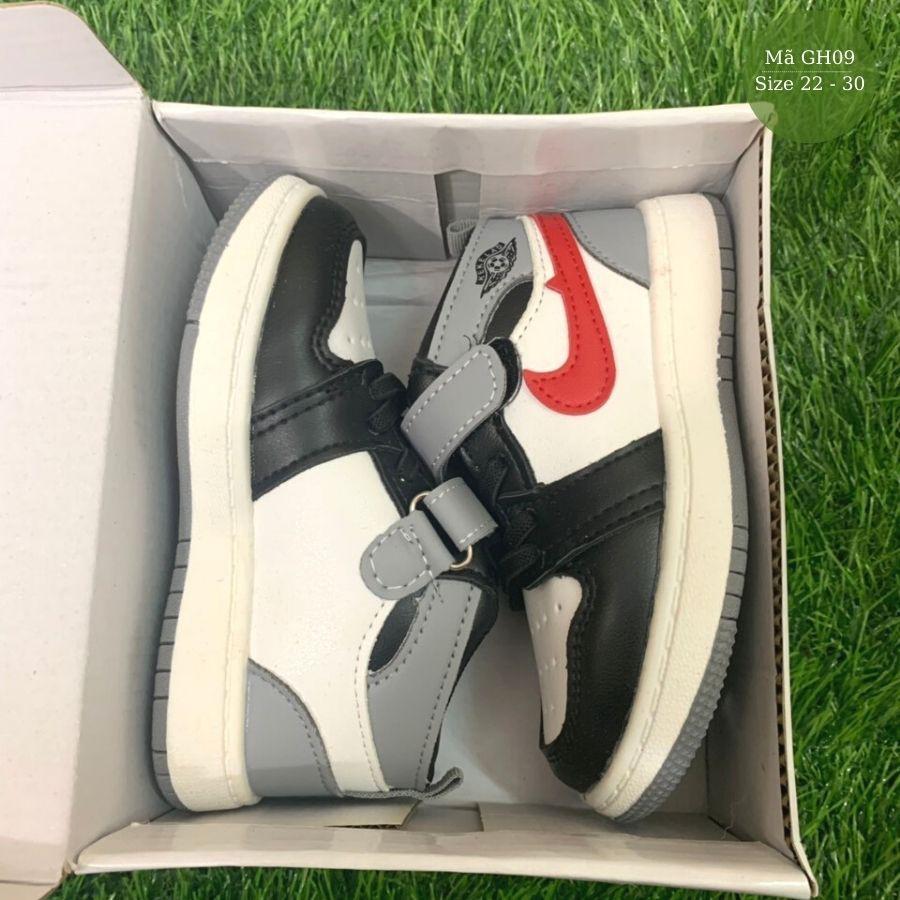 Giày cổ cao cho bé gái bé trai 1 - 5 tuổi dáng sneaker thể thao khỏe khoắn và năng động phong cách Hàn GH09