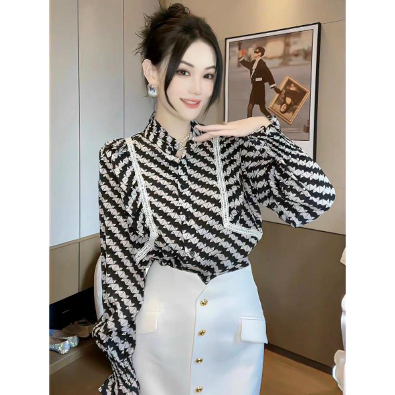 ÁO RẰN RI PHỐI REN