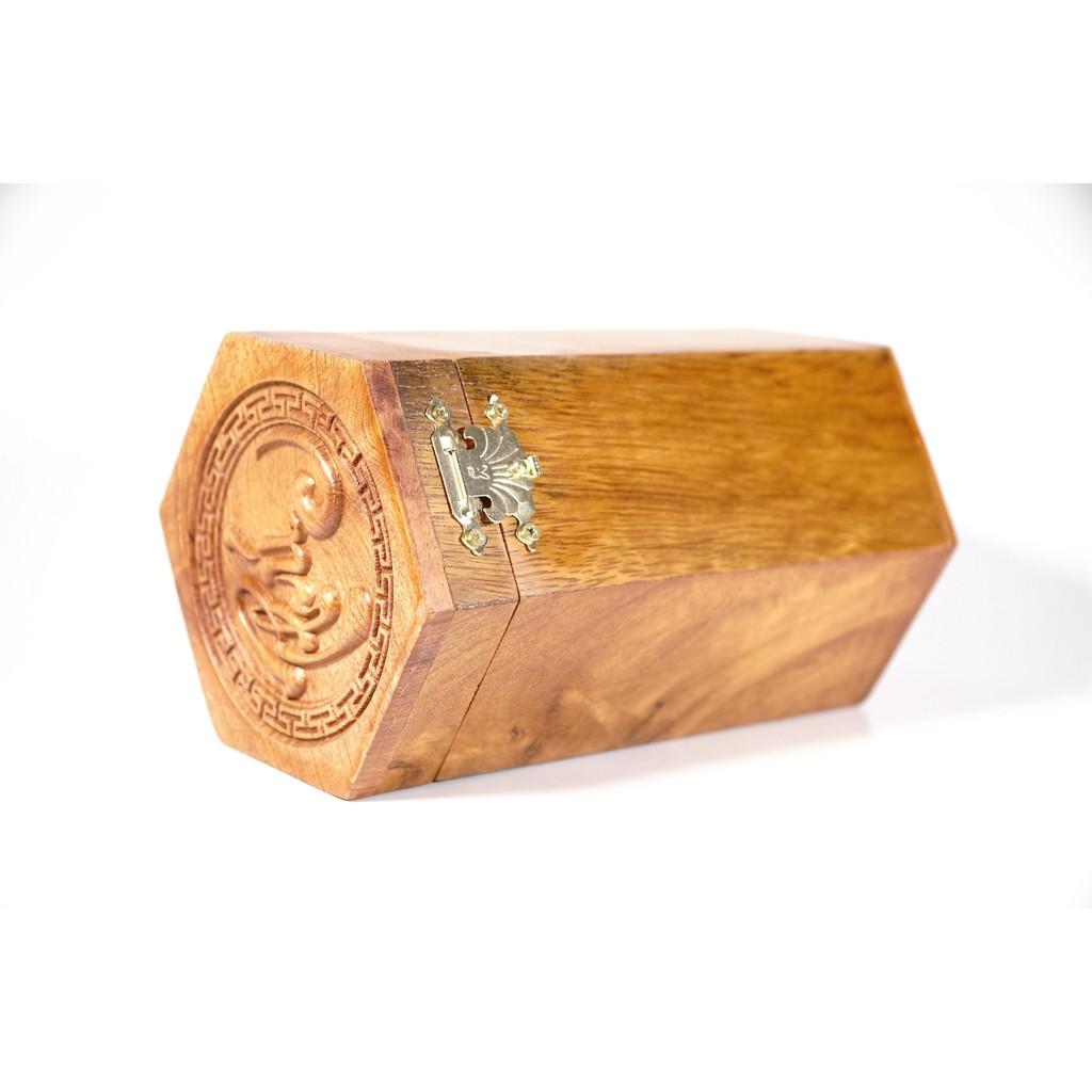 Ống tăm gỗ hương CÔ GÁI ống đựng tăm lục giác có nắp mở - Cao 8cm