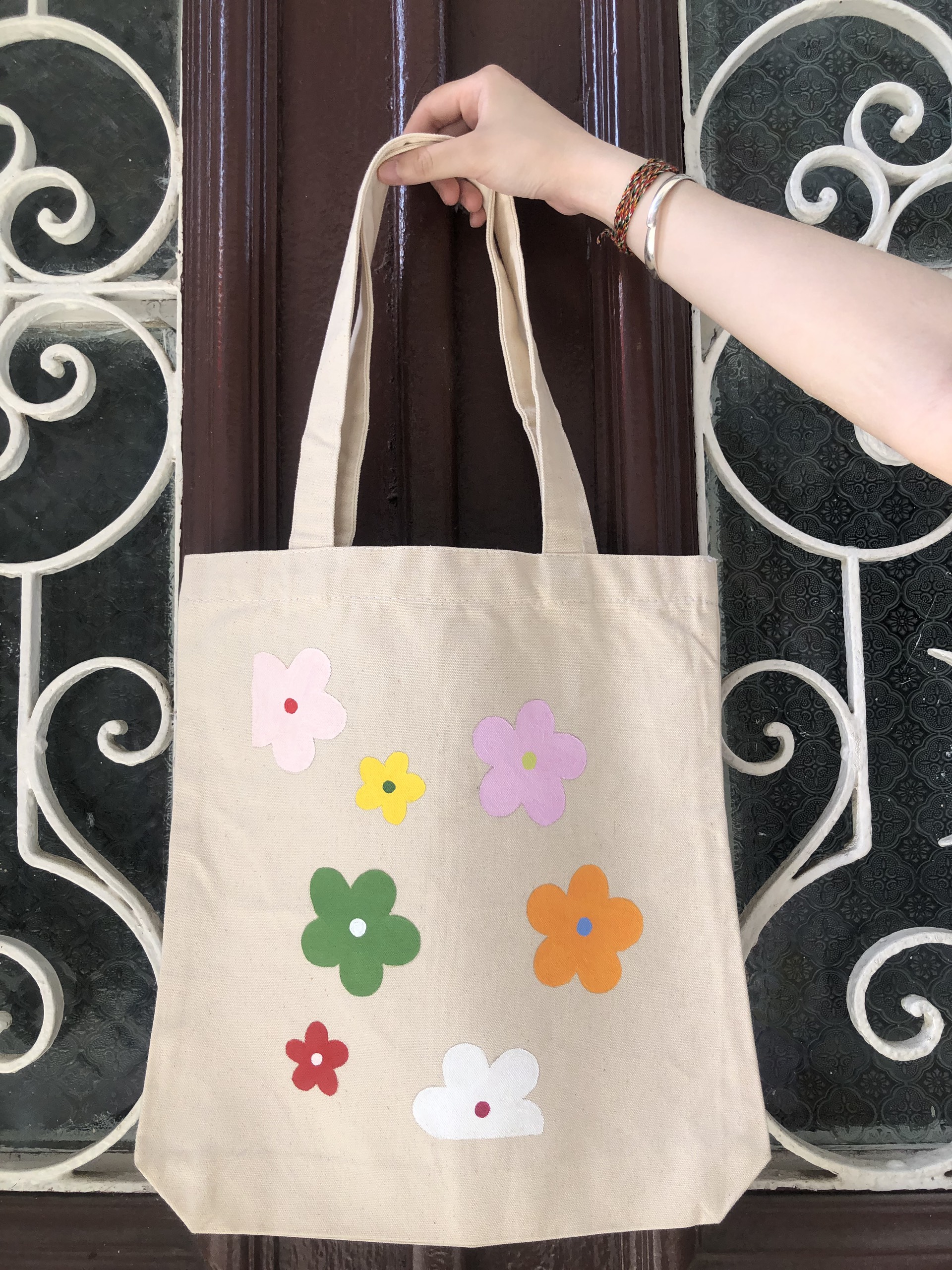 Túi Tote Canvas Vẽ Tay Thời Trang Hình Hoa Sắc Màu 1