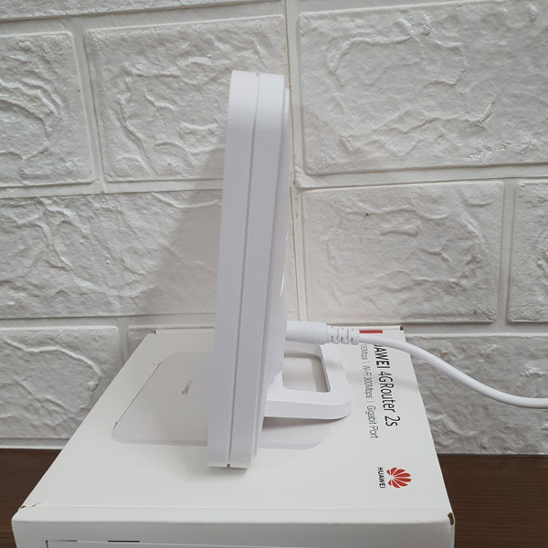 Bộ phát sóng wifi từ sim 3G 4G Huawei B312 , 4G Router 2S Tốc Độ Wifi 300Mb, Hỗ Trợ 1 Cổng LAN , 32 Thiết Bị Kết Nối - Hàng chính hãng