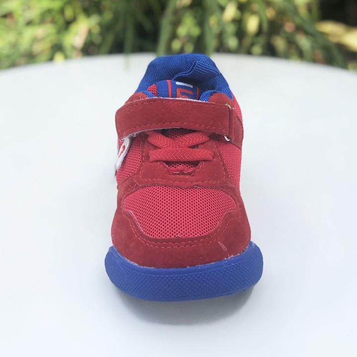 Giầy thể thao cho bé kiểu dáng Hàn Quốc 20540