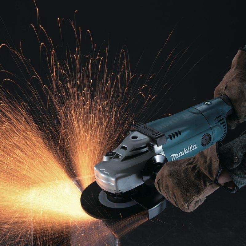 MÁY MÀI GÓC 180MM 2200W MAKITA GA7020R01 - HÀNG CHÍNH HÃNG