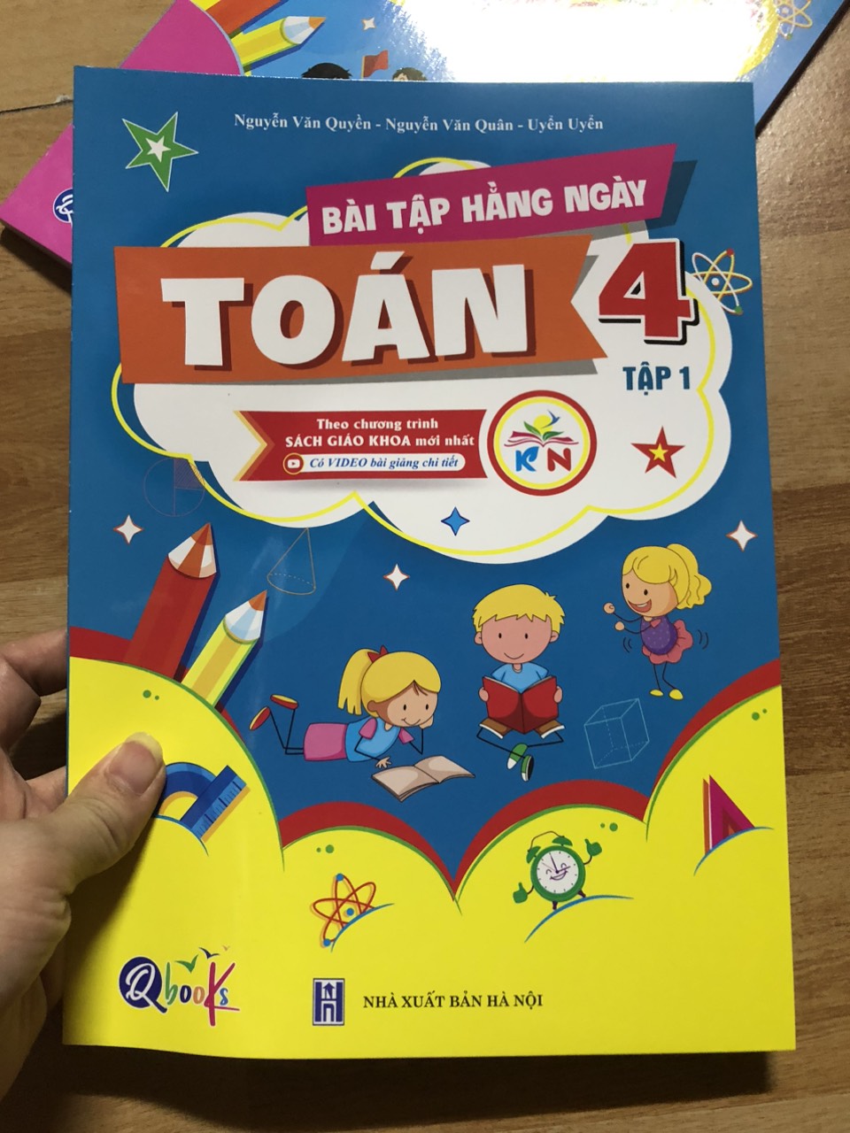 Bộ 2 cuốn bài tập hàng ngày toán và tiếng việt lớp 4 học kì 1 - kết nối mới nhất 2023
