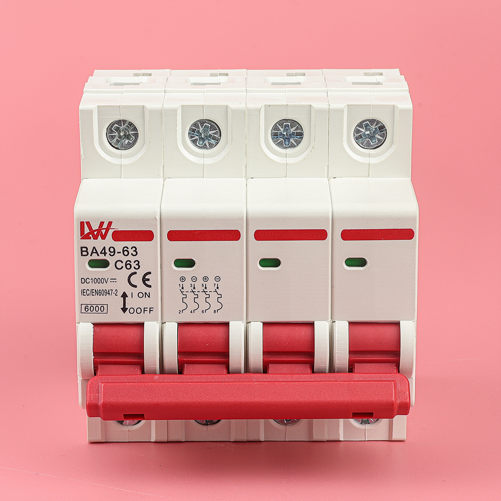 Bộ Ngắt Mạch LW CB 1000V DC 63A 4P Cho Điện Một Chiều Cầu Dao Chuyên Dụng Cho Điện Năng Lượng Mặt Trời