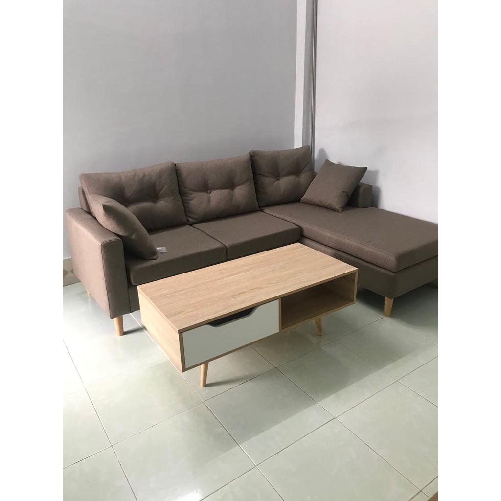 Bàn sofa bàn trà gỗ - BT08 phù hợp ngồi cùng với các loại ghế sofa hiện đại phòng khách được tin dùng