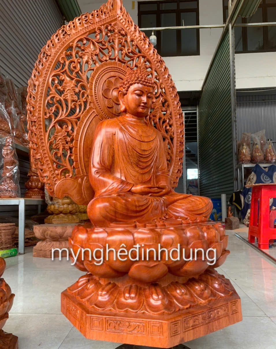 TƯỢNG PHẬT THíCH CA BẰNG GỖ HƯƠNG ĐÁ KT CAO 60×36×34CM +LÁ CHẮN HÀO QUANG CAO 81CM