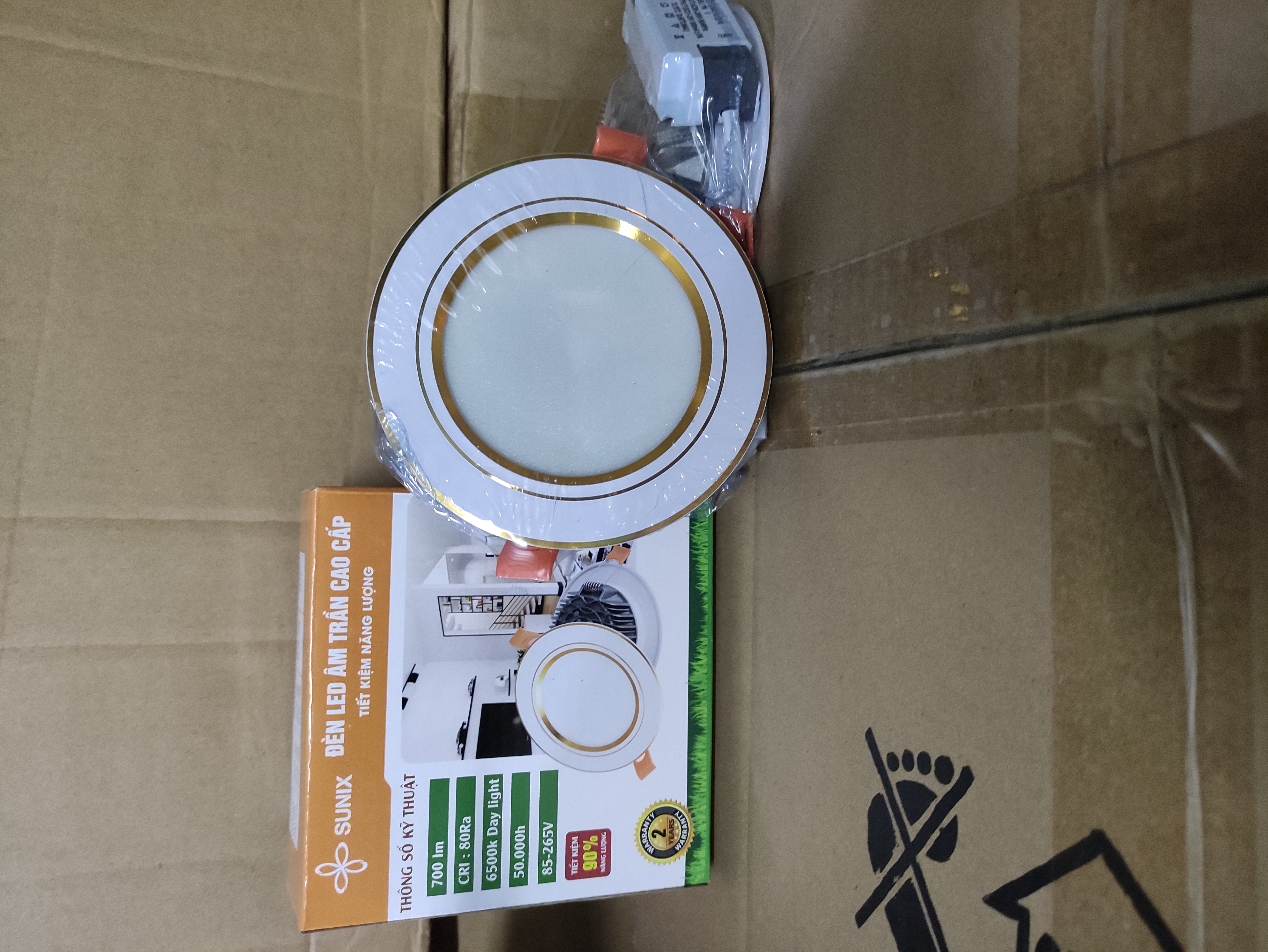 Combo 10 đèn âm trần sunix 3w loại 3 chế độ sáng viền vàng đế đúc đủ công suất