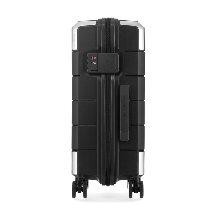 Vali kéo Cube-048 SAMSONITE - MỸ: Thiết kế hình khối hiện đại, thời trang với các chi tiết tích hợp Hoàn thiện kết cấu hạn chế trầy xước, kết hợp với các đường rãnh bóng để làm nổi bật sự cao cấp Công nghệ kháng khuẩn