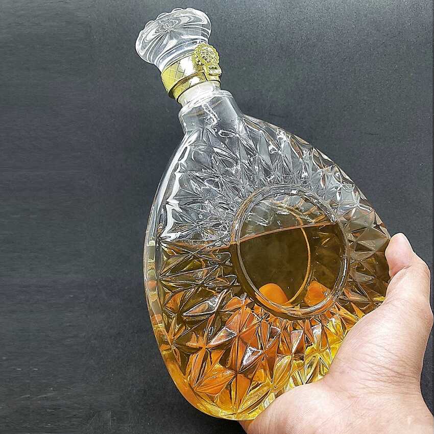 Chai Thủy Tinh Đựng Rượu 750ML cao cấp Mẫu XO tam giác - Vỏ Chai Rượu 750ml - Chai Đựng Rượu siêu trong suốt (B5)