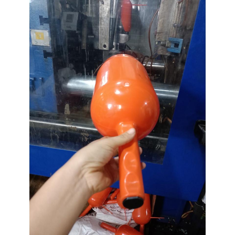Vá nhựa, ca nhựa, gáo nhựa xúc cám chuyên dụng 1.5kg