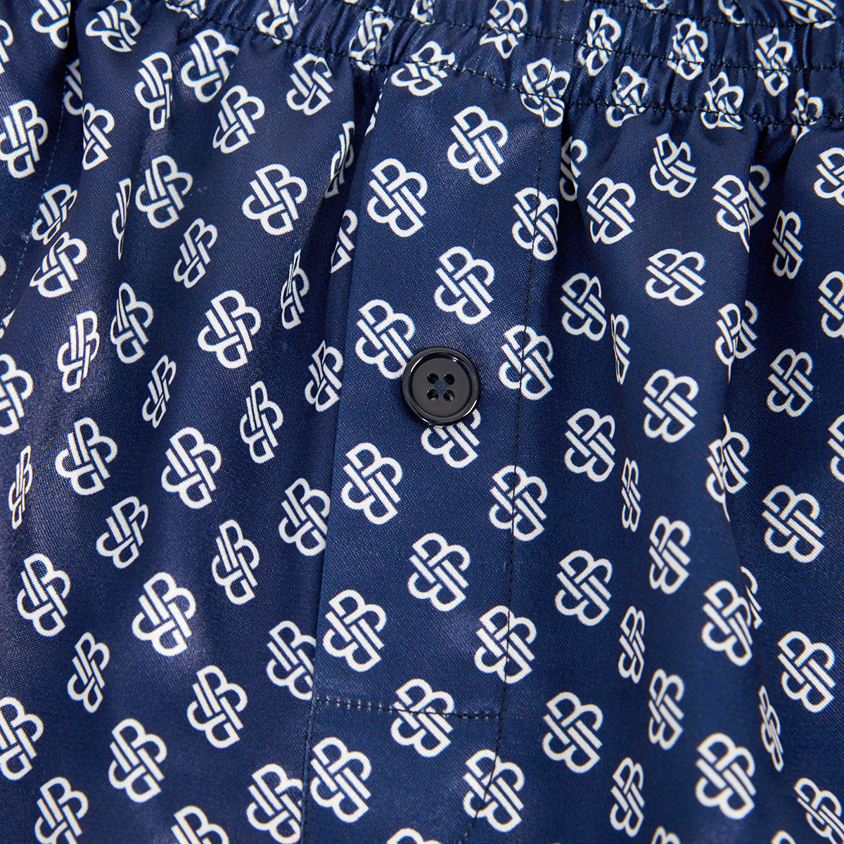Quần đùi pyjama nữ ngắn lụa Satin hoạ tiết icon iBasic HOMW028B
