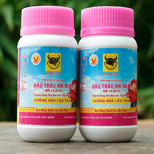 Phân bón đầu trâu MK 901 NPK chuyên cho Lan và hoa kiểng giúp ra nhiều hoa đẹp lâu tàn