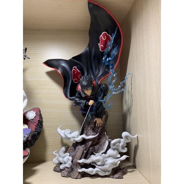 Mô hình Figure Naruto Akatsuki Uchiha Sasuke áo choàng bay 43cm
