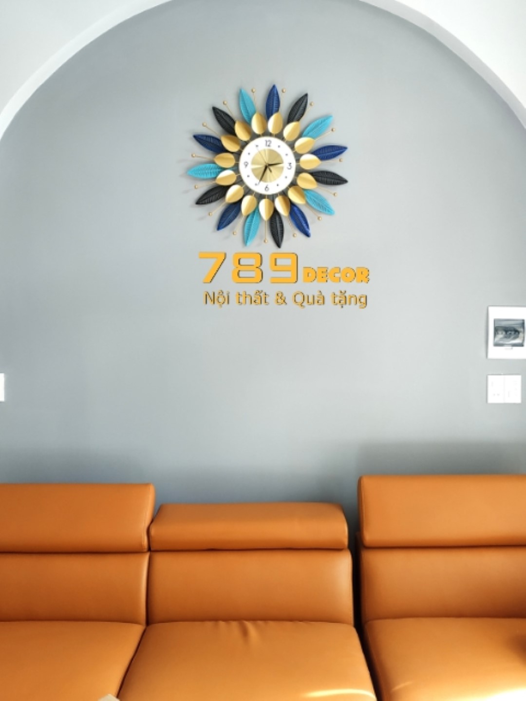 Đồng hồ trang trí nhà cửa hình hoa tròn xòe DH257