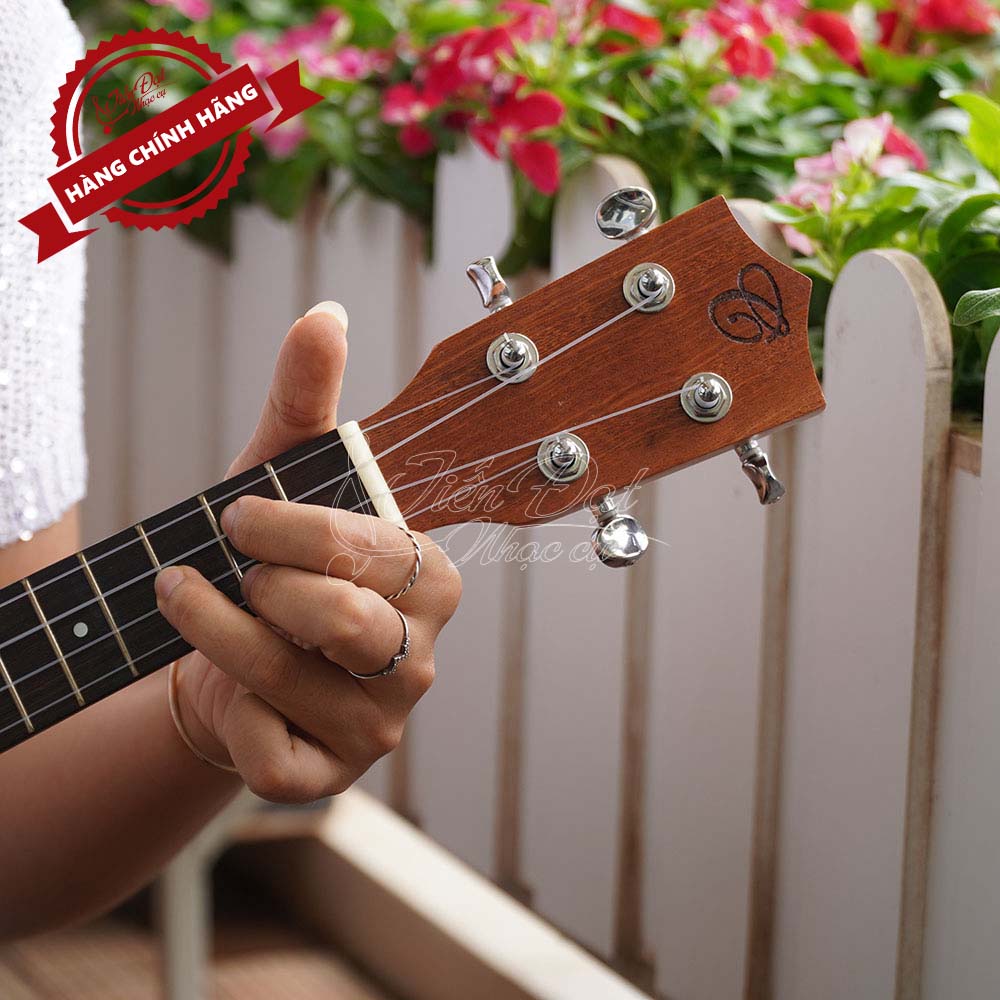 Đàn Ukulele Concert CHARD U-24CT, Gỗ Sapele, Âm thanh trong trẻo - Hàng Chính Hãng