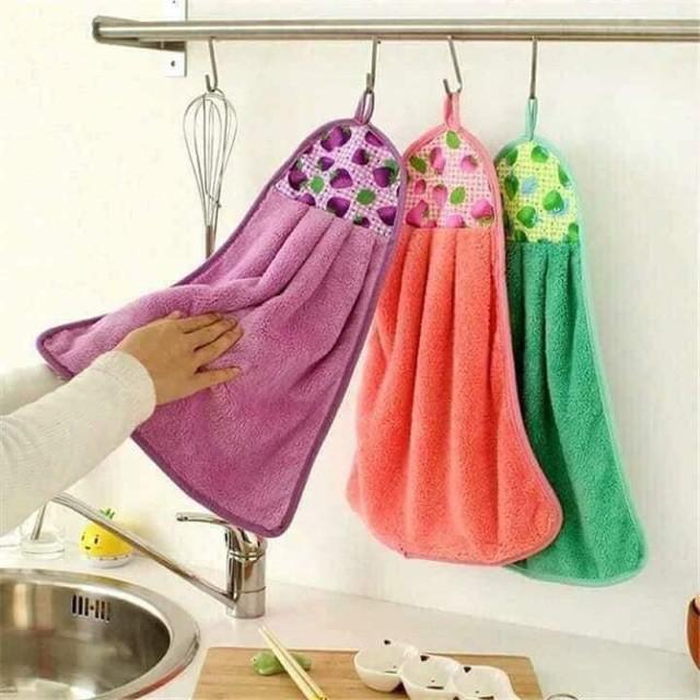 Khăn lau tay lau bát lau bếp trong gian bếp nhà tắm phòng khách có móc treo bằng vải cotton sợi mềm thấm nước