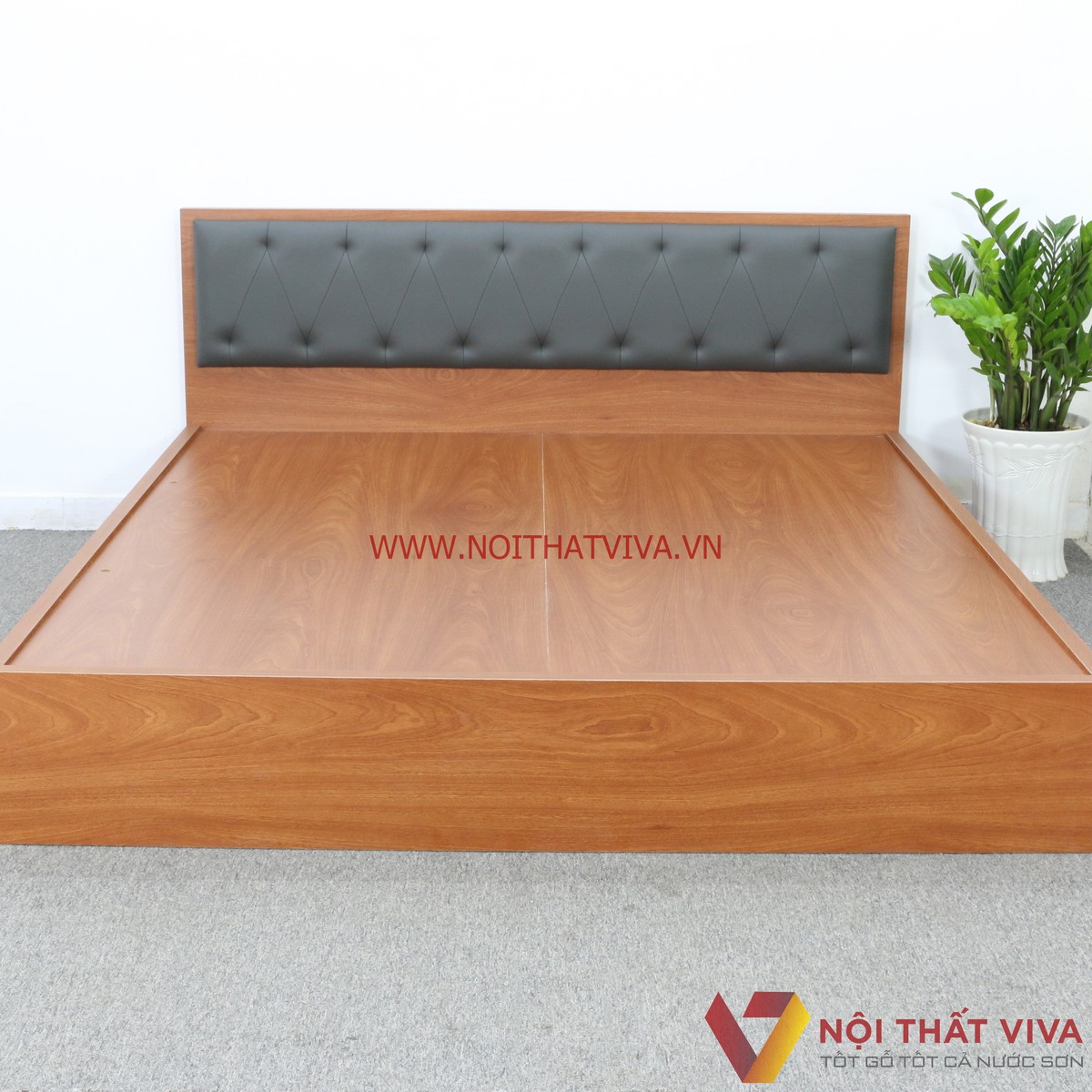 Giường Ngủ Gỗ MDF Melamine Màu Xoan Đào Có Đầu Nệm Đen Đẹp