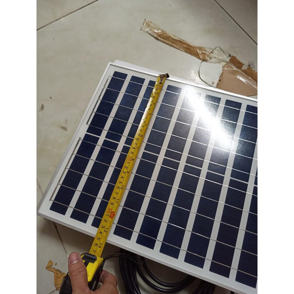 Đèn led pha năng lượng mặt trời 300w IP67 có remote tấm pin rời dây dài 5m