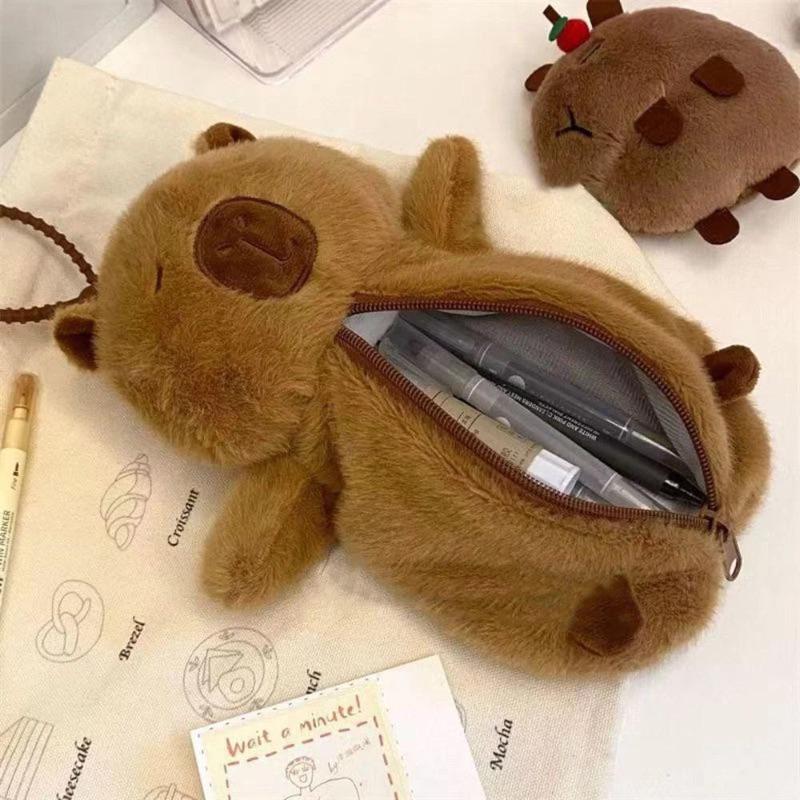 Túi Đựng hình Gấu Bông Capybara Nâu Dễ Thương Cho Bé
