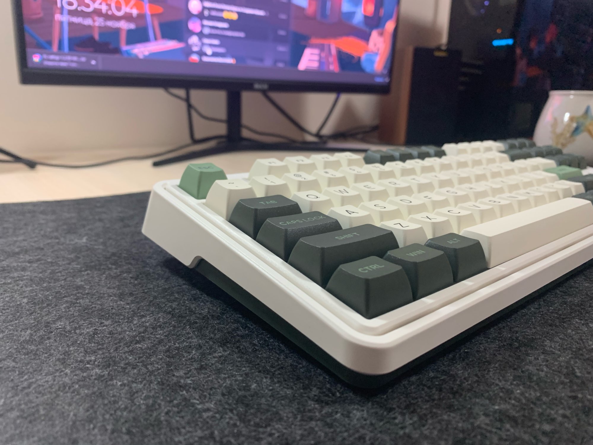 Bàn phím máy tính FL-Esports CMK87SAM Tropical Forest 3 Mode _Mới, hàng chính hãng