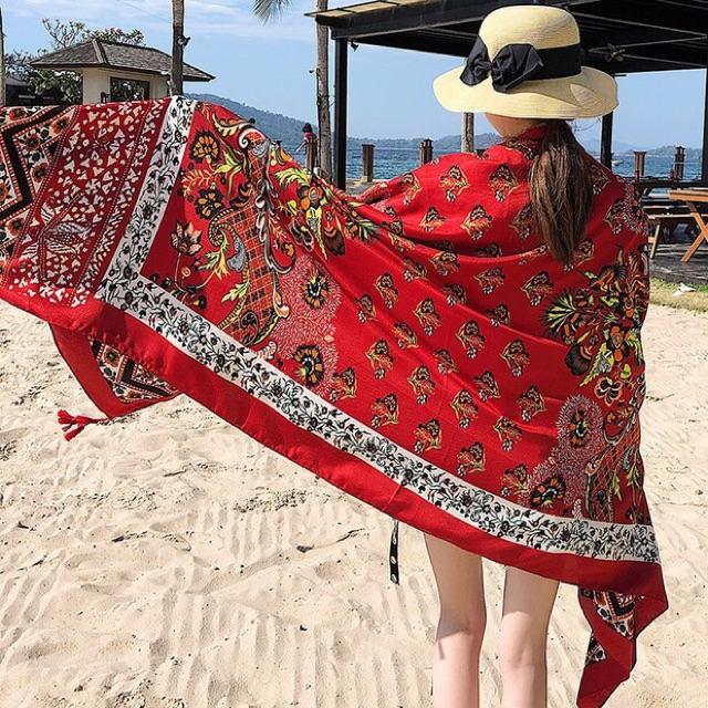 Khăn choàng bohemian - Khăn choàng đi biển