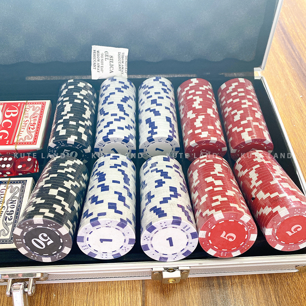 Vali Phỉnh Chip Poker Có Số 500 Chip 1,5,10,25,50 Loại Tiêu Chuẩn Las Vegas Hộp Nhôm Aluminium