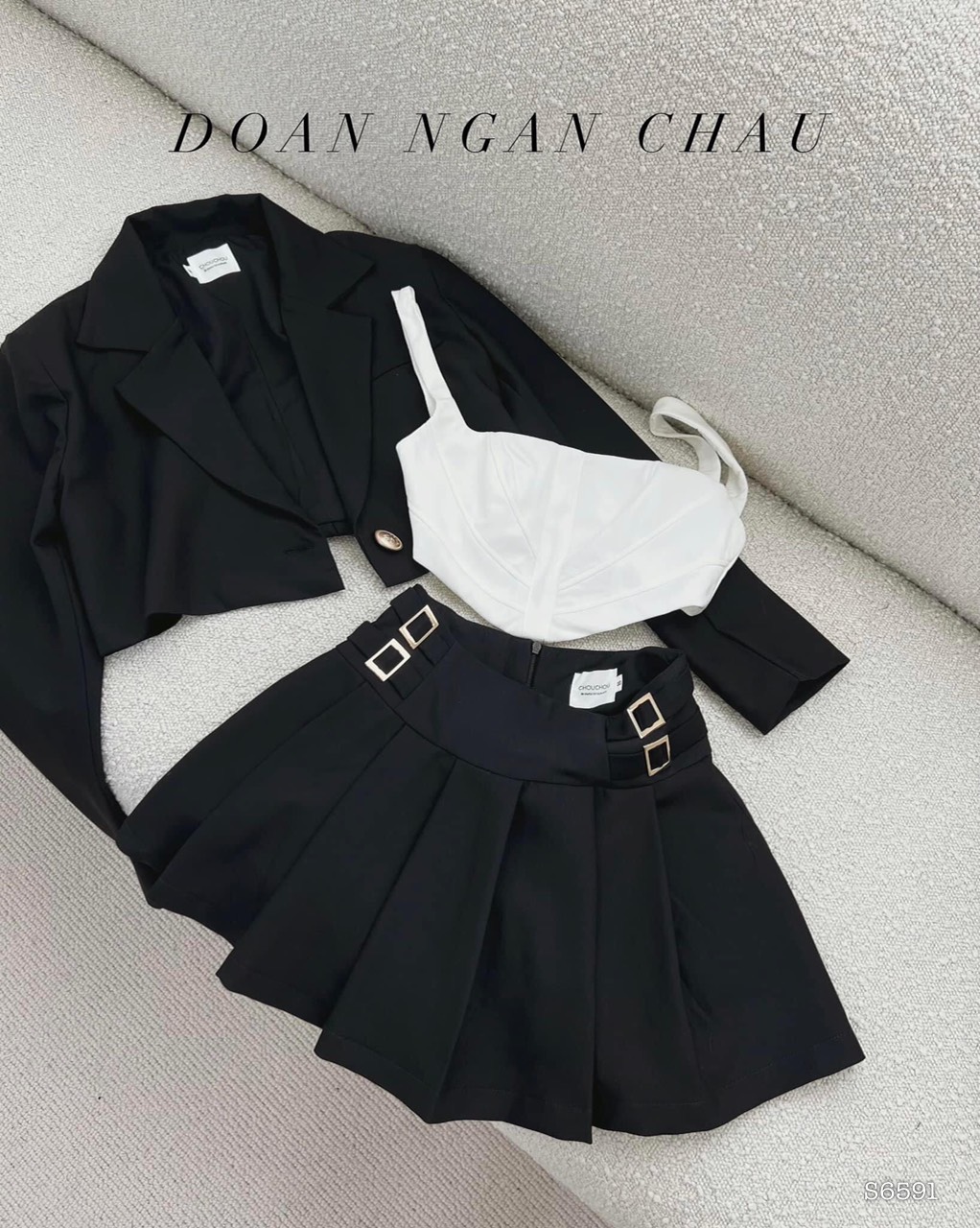 SET ÁO VEST/BLAZER LỬNG + CROPTOP DÂY + CHÂN VÁY NGẮN XẾP LI