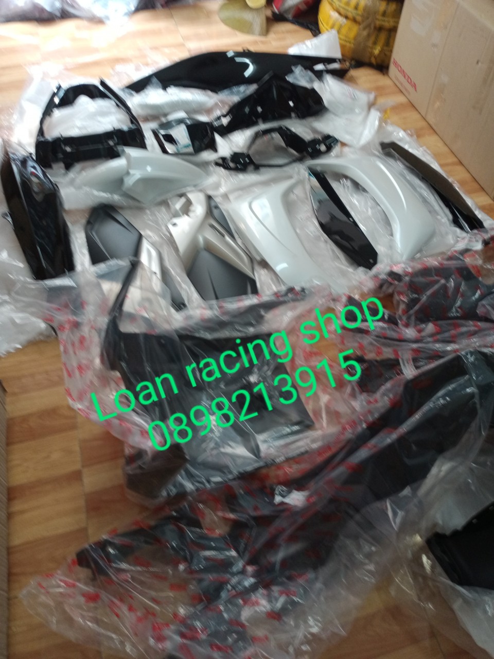 DÀN ÁO DÀNH CHO XE YAMAHA NOUVO 5 MÀU ĐEN TRẮNG