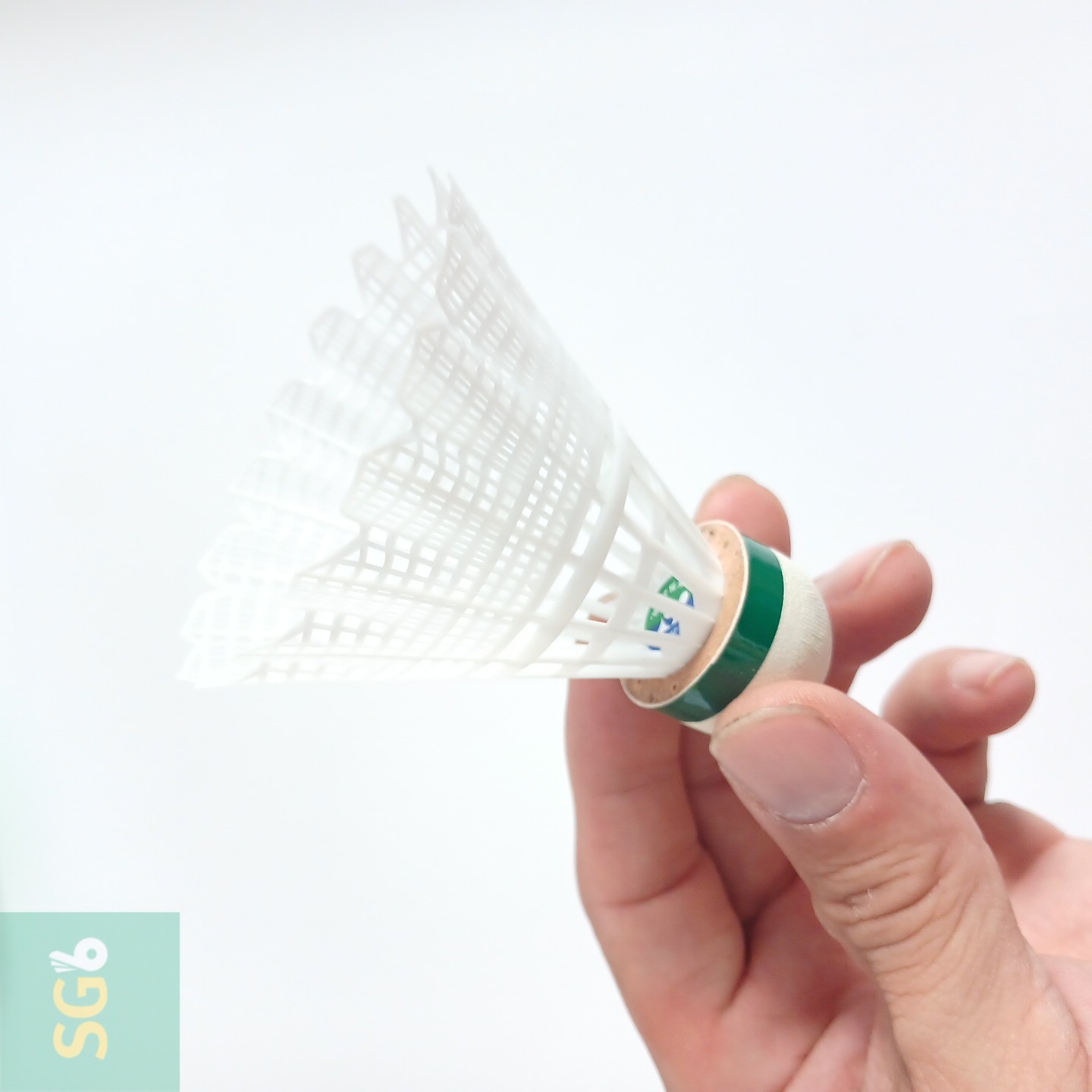 Cầu nhựa Yonex Mavis 2000 chính hãng