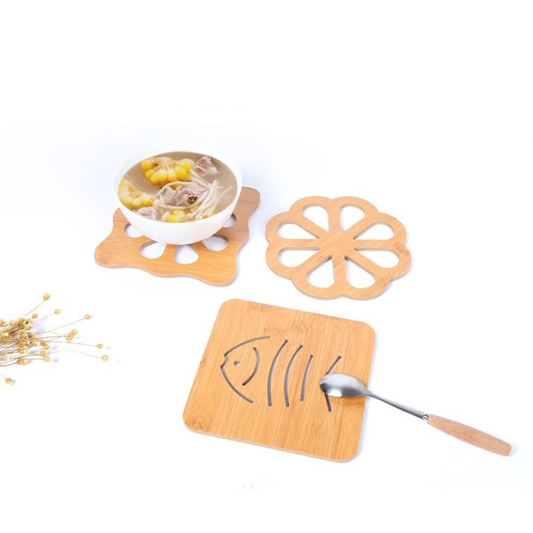 Miếng Lót Nồi Bằng Gỗ Nhiều Hình Dễ Thương Kích Thước 14,8 x 14,8cm
